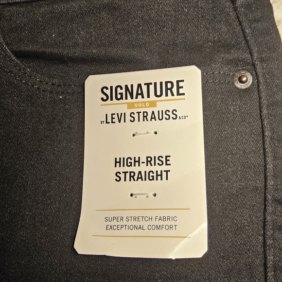 1 NWOT Levi Strauss 8M High Rise Straight Black Jeans - Picture 10 of 11